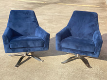 Load image into Gallery viewer, Blue Velvet Chair with Silver Base
